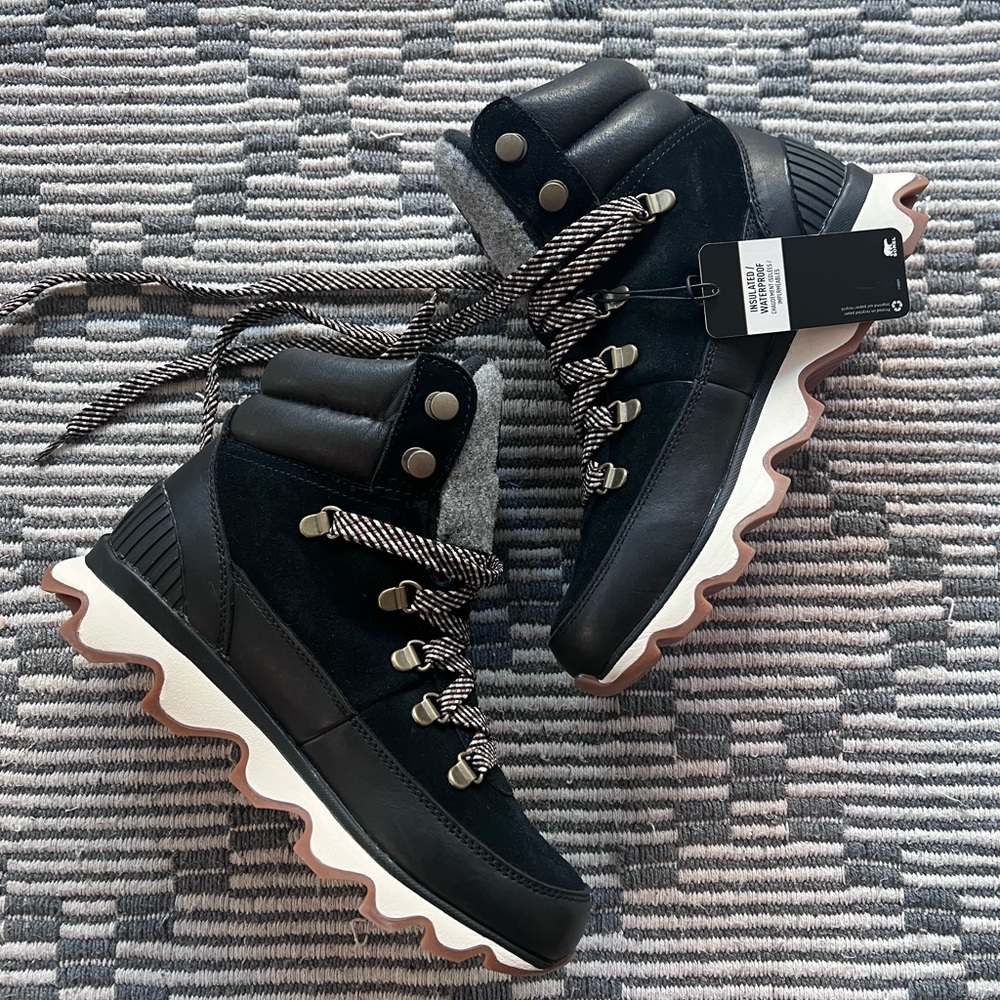 Sorel Kinetic Conquest Waterproof Boot